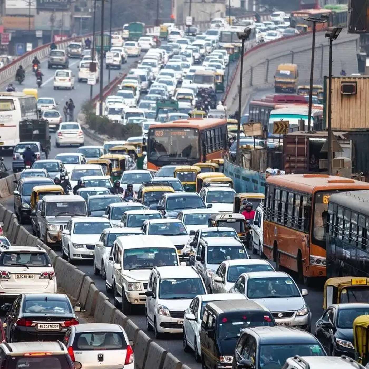 S2-EP 011 . Decarbonizing Indian Road Transport: A Conversation with Aditya Ramji (Rebroadcasting S2-EP 006)