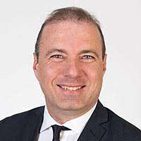 Dr. Ueli Kramer