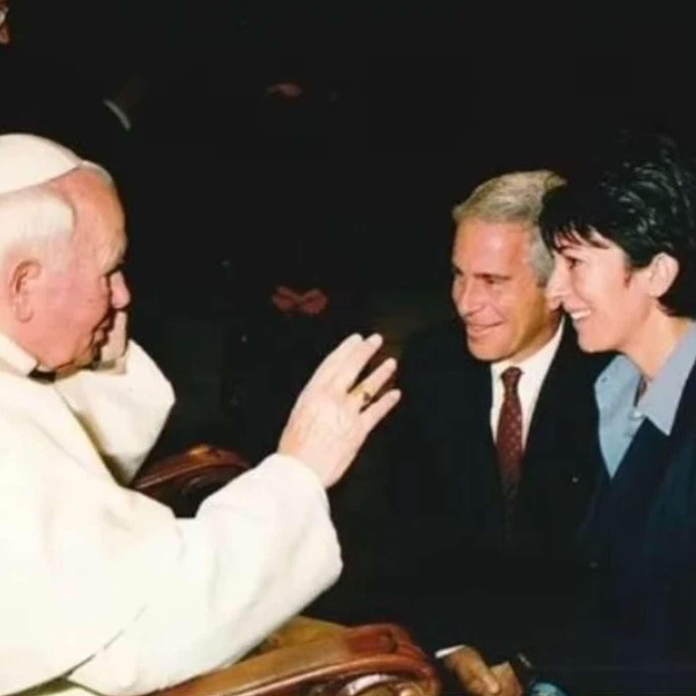 Episodio 1239: Archivos Epstein Y Papa Juan Pablo II ¿Está Envuelto El Vaticano? Luis Román