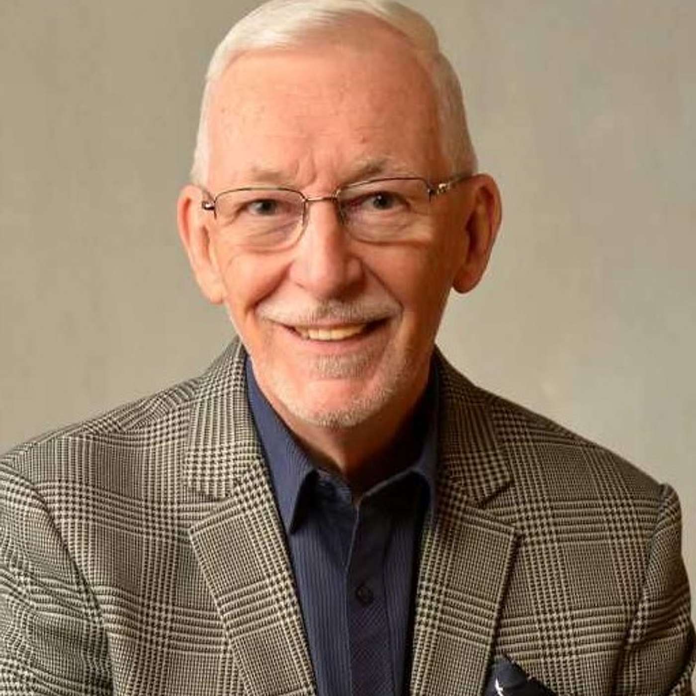 #4: Hear how Mike Wader reinvented himself 3x's and look for a free surprise. episode artwork