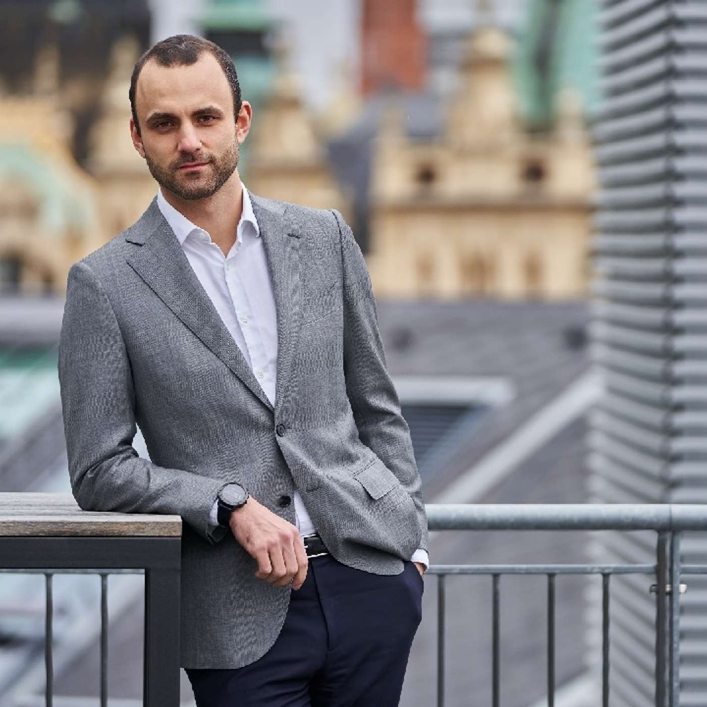 Lukáš Novotný (WOOD & Company): S většími nákupy akcií bych ještě počkal, dlouhodobí investoři do indexů ale již "ředí se slevou" episode artwork