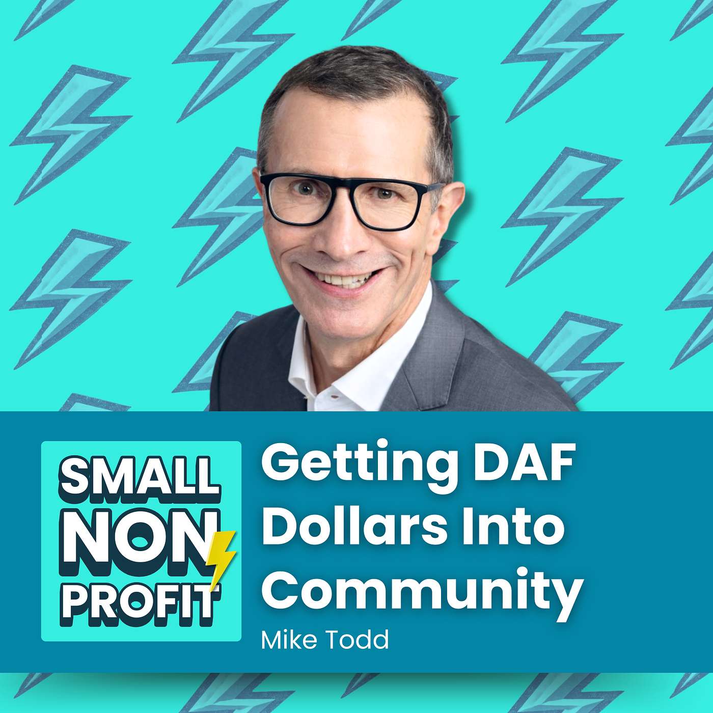 Small Nonprofit: Fundraising Tips, Leadership Strategies, and Community-Centric Solutions for Canadian and American Nonprofits