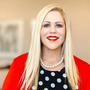 Pastor Maureen O'Connor