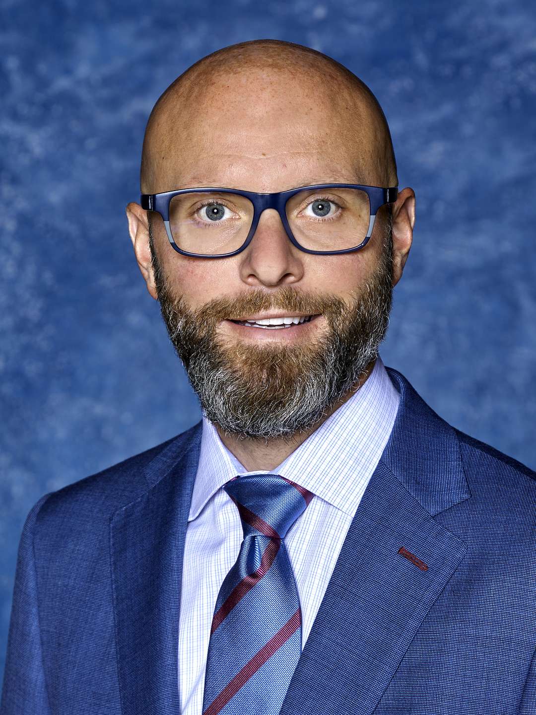 Dr. TJ Vari