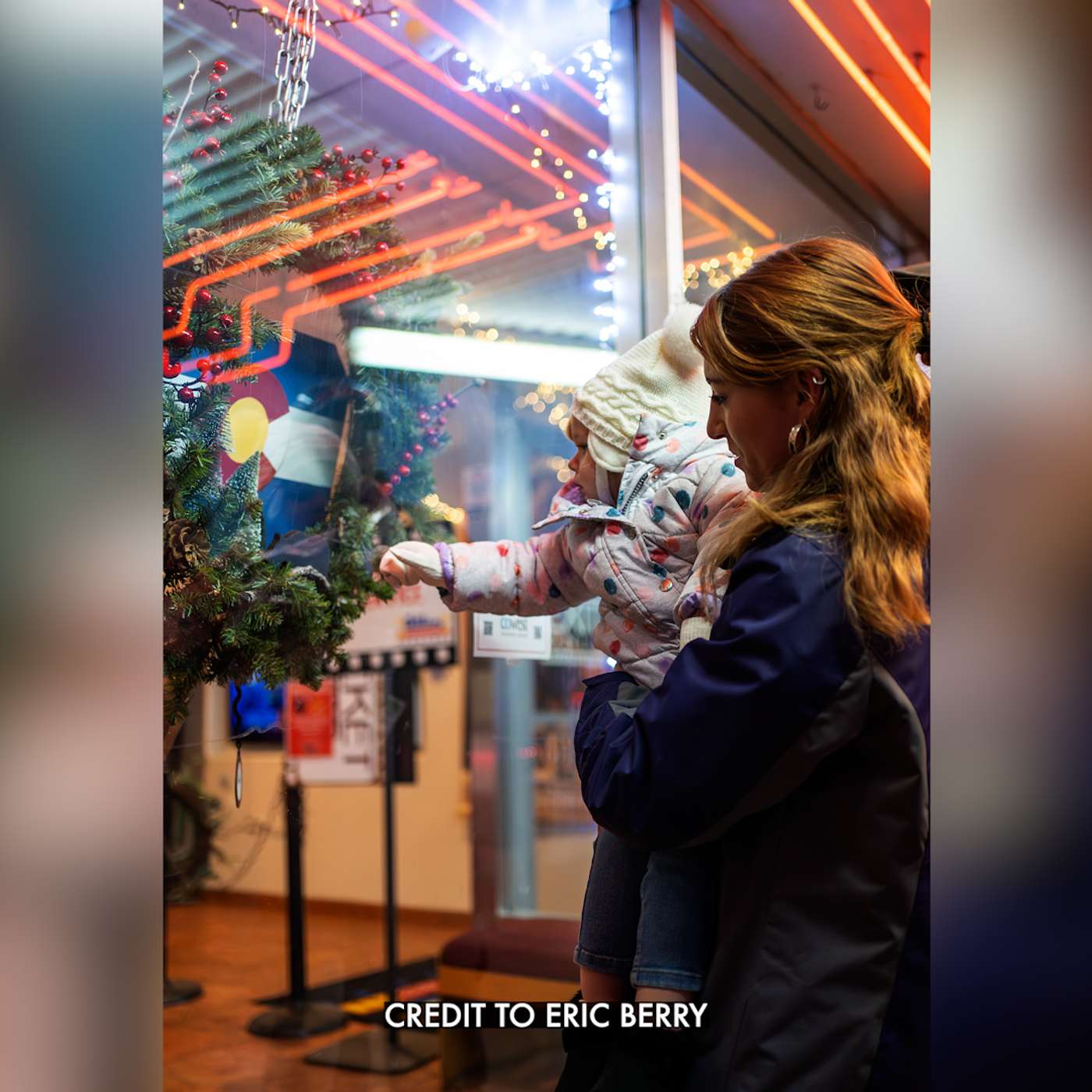 Festival of Wreaths and Silent Auction Begins Nov. 28 Festival of Wreaths and Silent Auction Begins Nov. 28