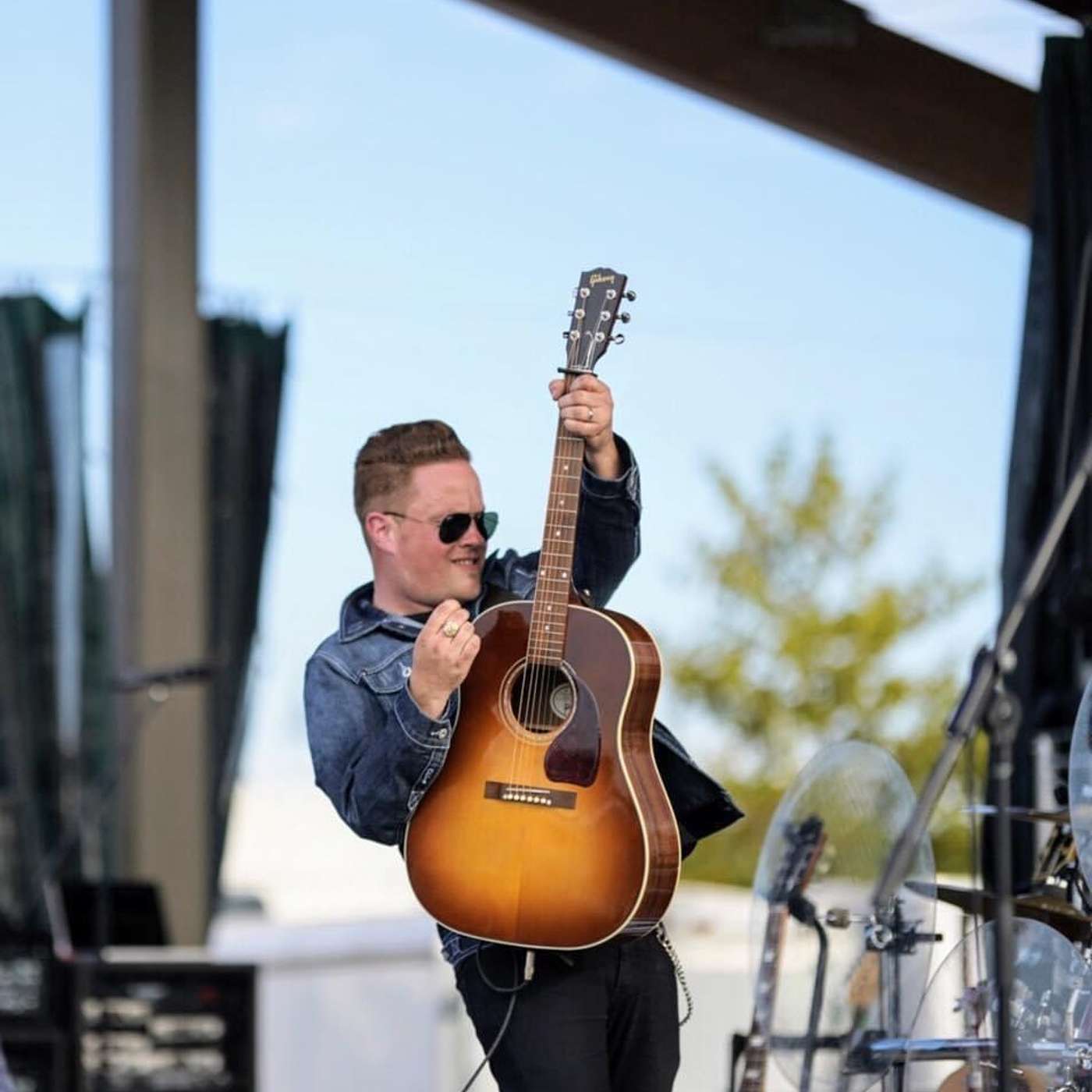 The Big Lick Entertainer with Low Low Chariot Frontman J.D. Sutphin