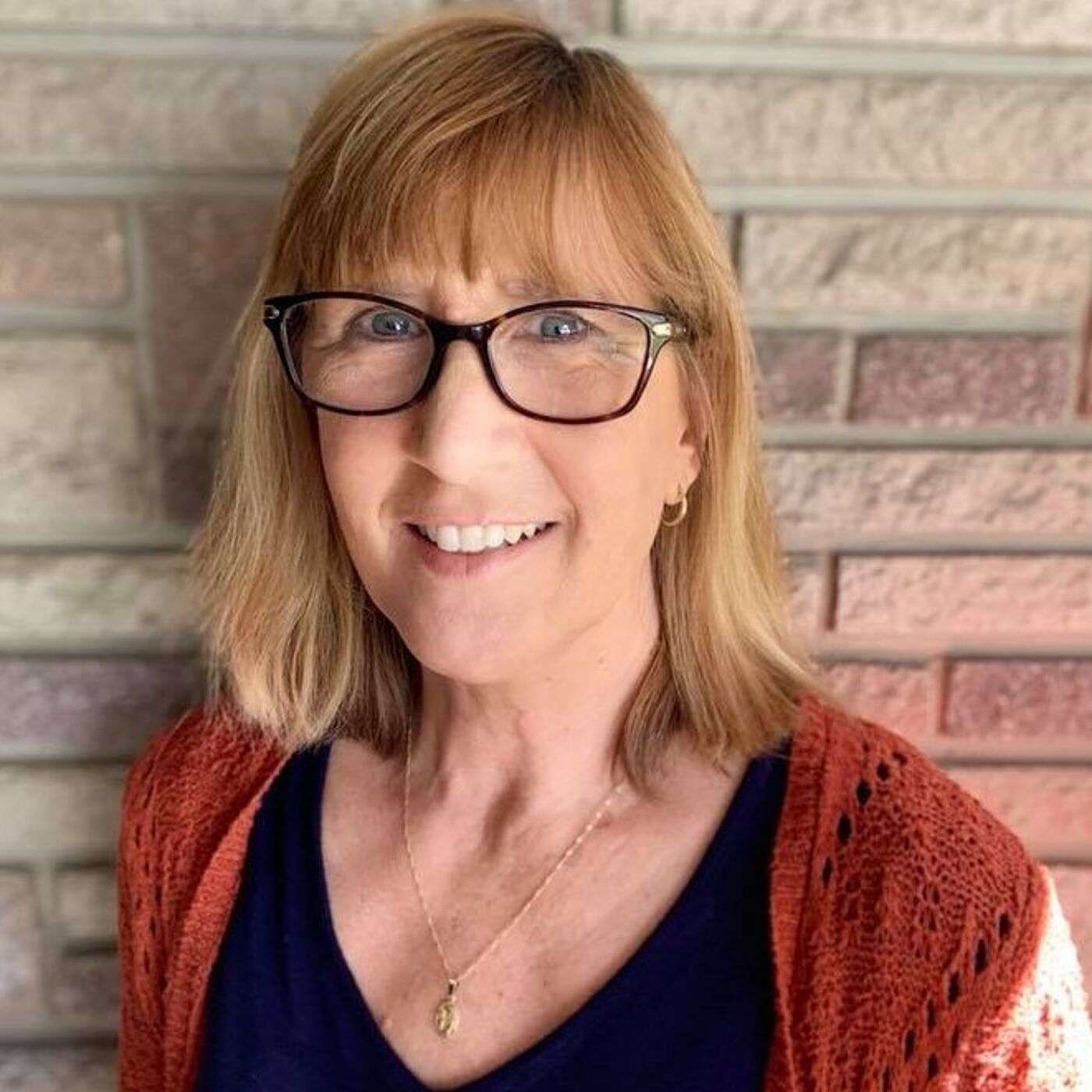 A Contagious Smile Gets the Scoop From Tess Scott Her Story and Her Upcoming NEW BOOK "Listen Sister"