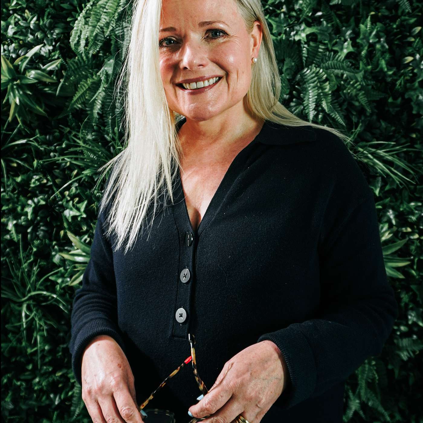 Lis Lewis Jones founder of Liquid on the on the PRmoment Podcast episode artwork