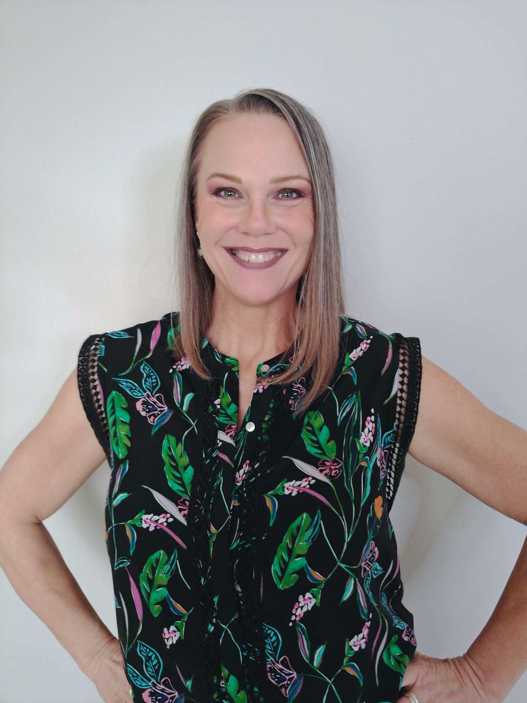 Dr. Cristina Louk