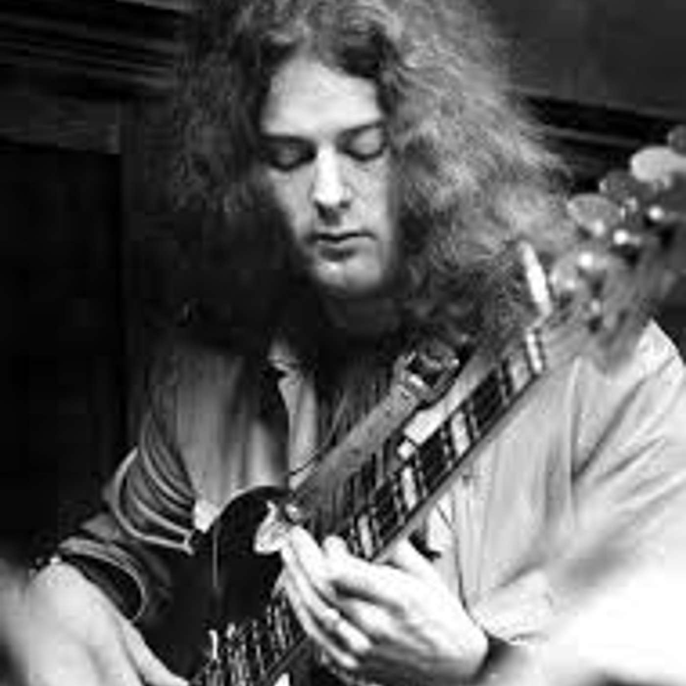 Uriah Heep Special Interview With Heep's Original Bass Player Paul Newton episode artwork