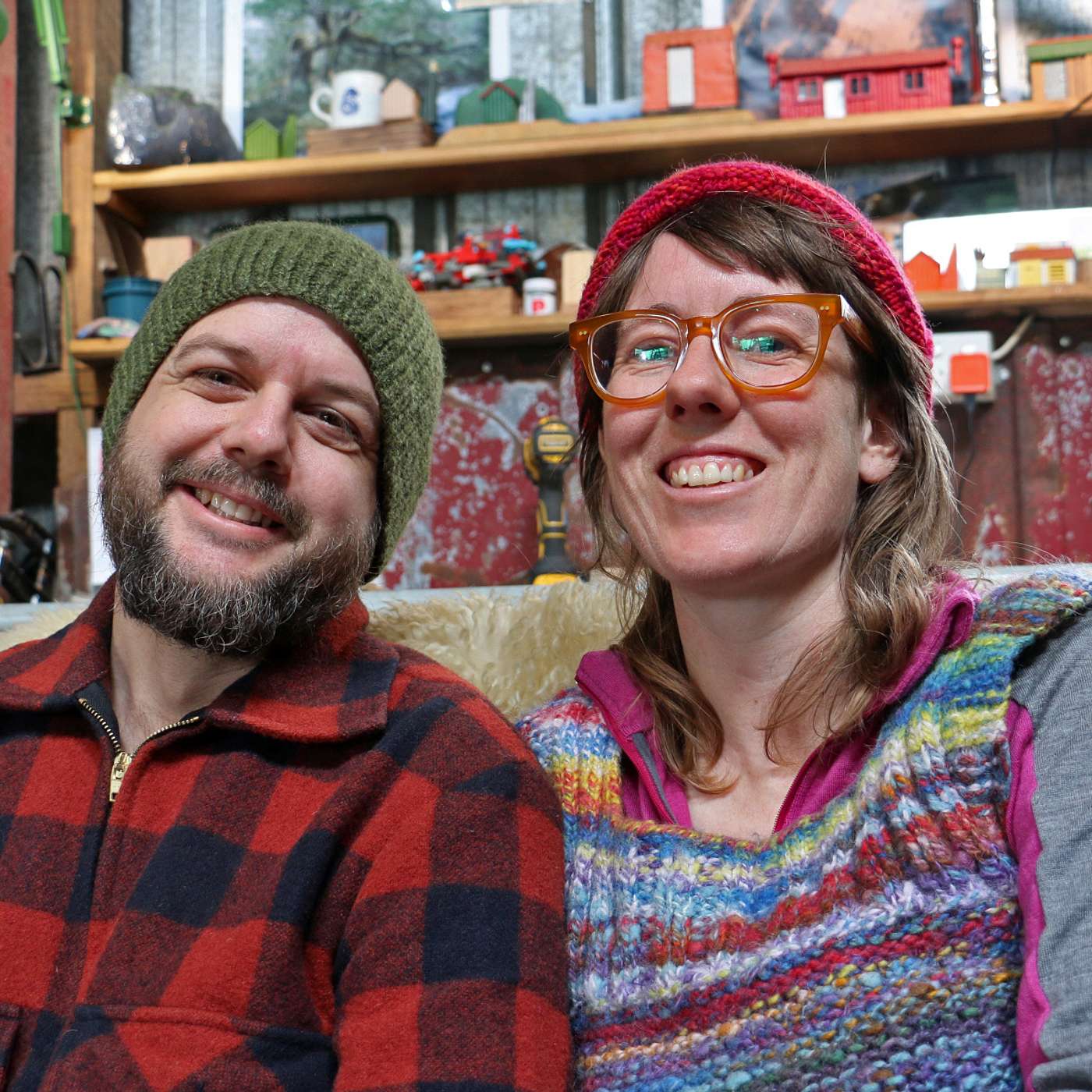 Kemi & Niko - Creativity in Corrugated Iron Kemi & Niko - Creativity in Corrugated Iron