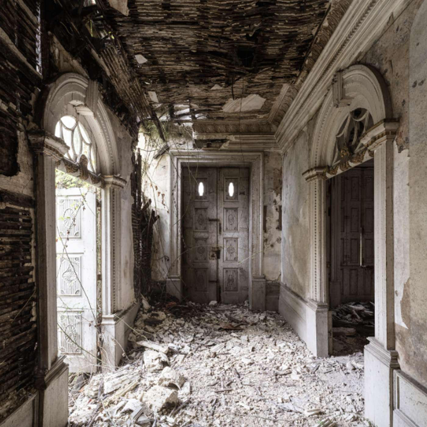 162: The Ruined and the Rich (Isaiah 5-8)