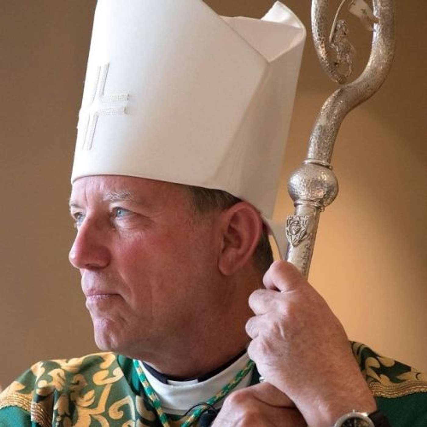 Bishop Gruss discusses Christmas, Catholicism, the priesthood and more on the Art Lewis Show episode artwork