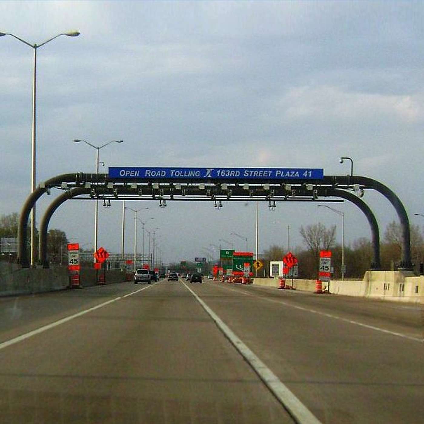 Study examines feasibility of tolling some Michigan roads Study examines feasibility of tolling some Michigan roads