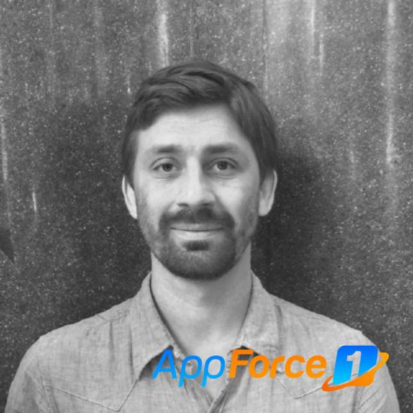 Yuri Karabatov, iOS developer and book author of Junior to Senior: How to level up as a Software Engineer episode artwork
