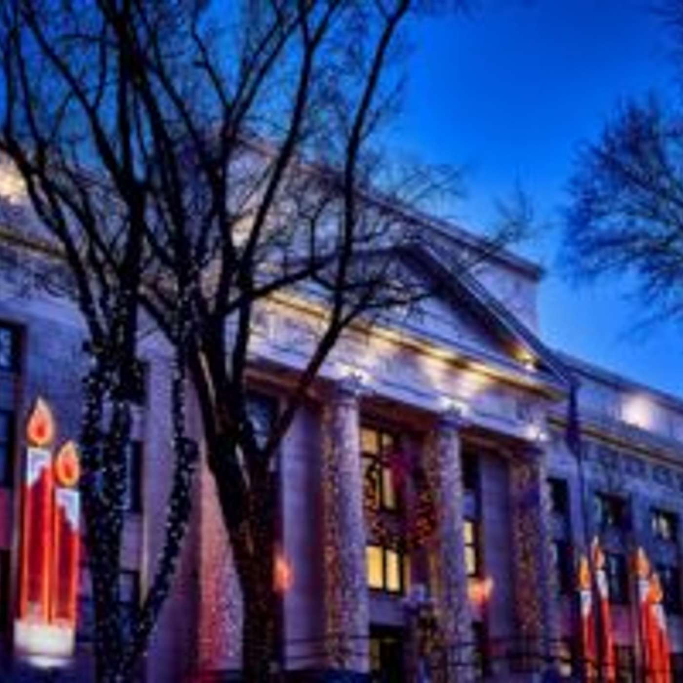 Arizona's Christmas City Hosts Its Largest Holiday Parade Yet!