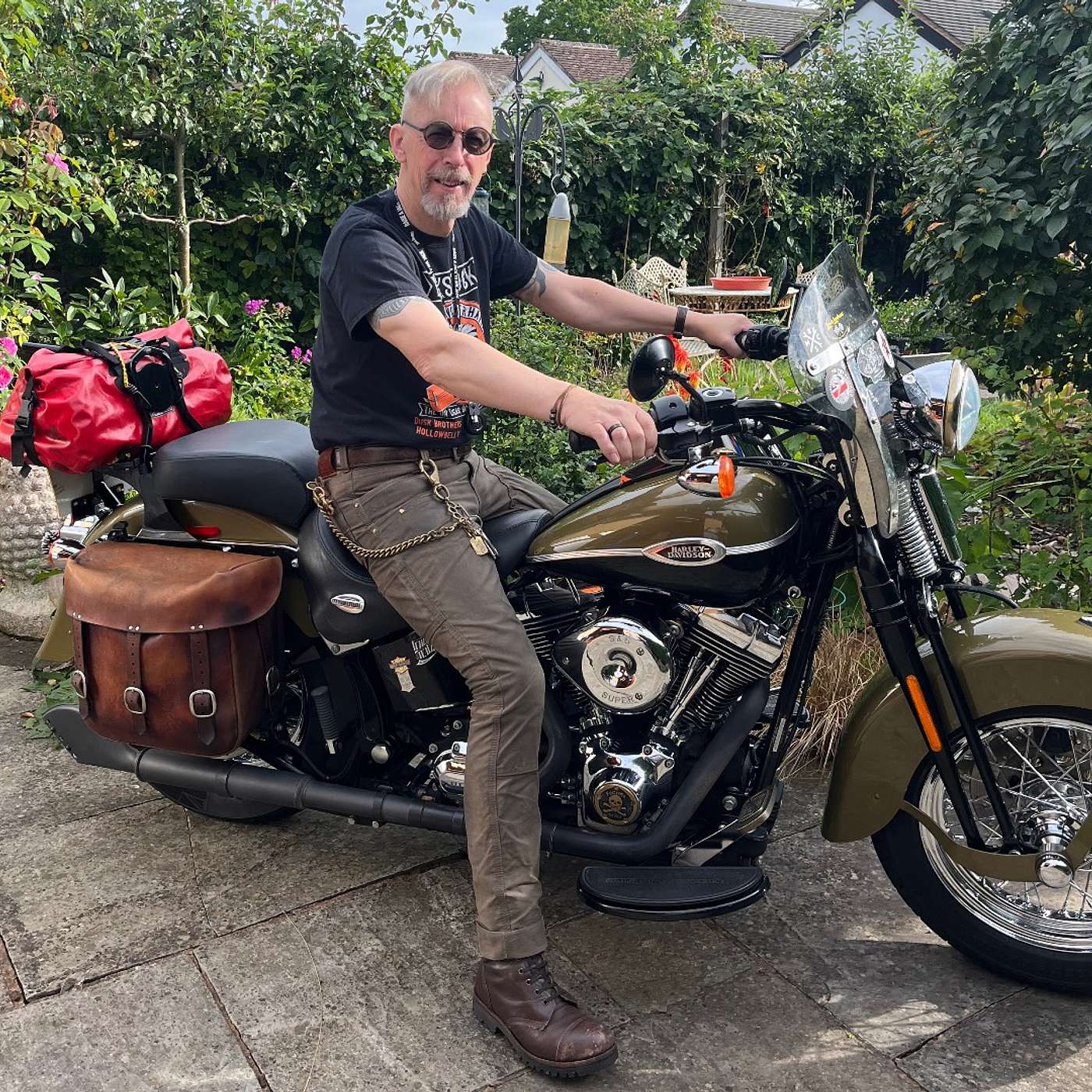 S3.E6 - Phil Stickings - How £4 turned into a Harley-Davidson and beating Prostate Cancer S3.E6 - Phil Stickings - How £4 turned into a Harley-Davidson and beating Prostate Cancer