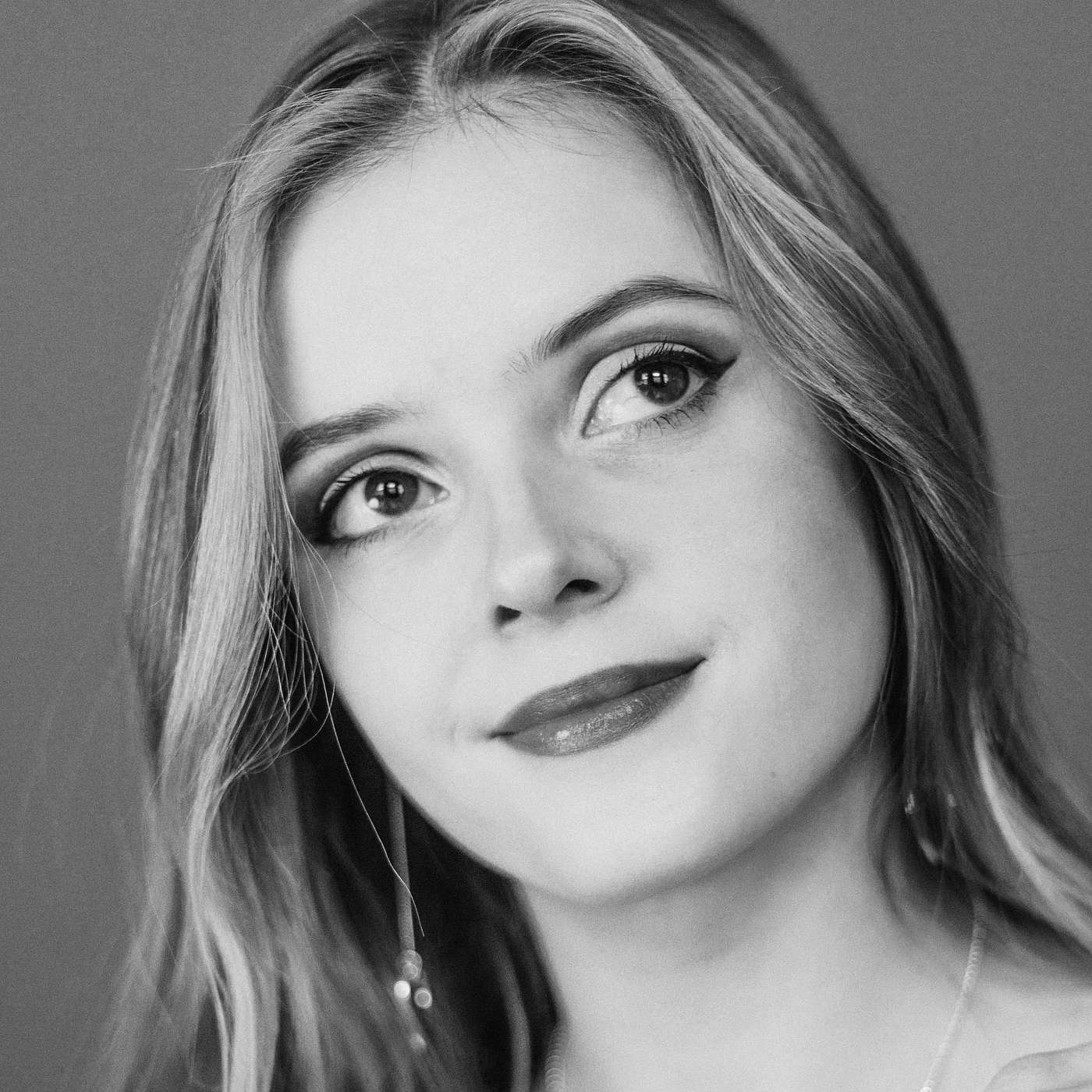 Episode 176 - Eleanor Grant - Amazingly talented Young Singer Songwriter and Much More! episode artwork