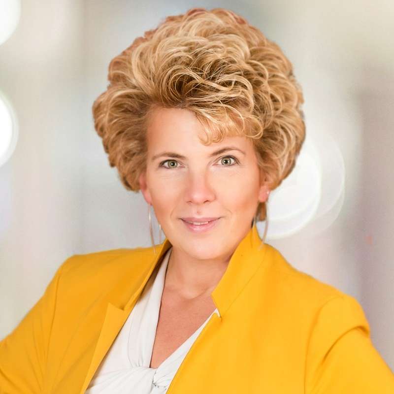 Deb Sheehan, ACHE, LEED AP, EDAC, DBIA