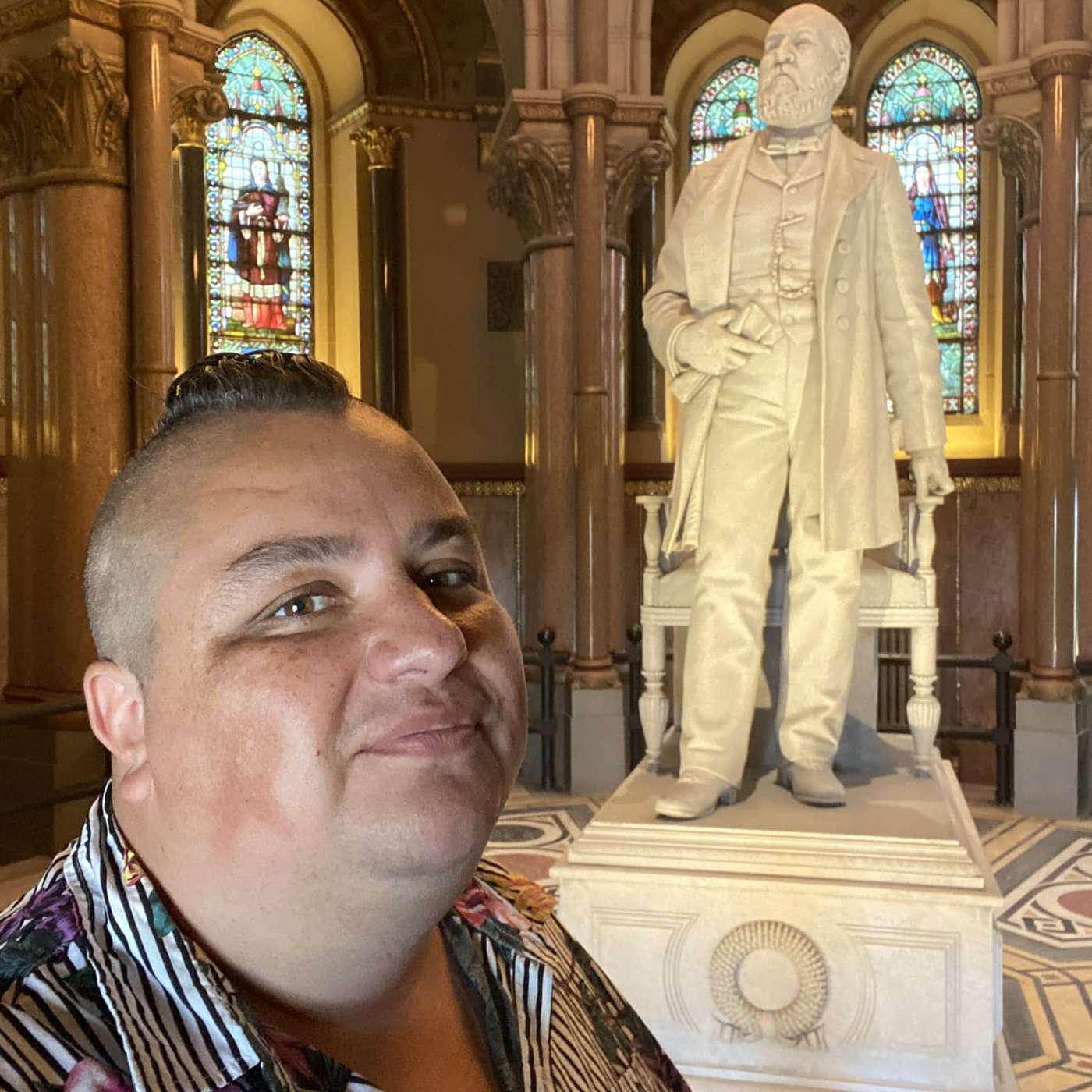 S3 E20 James Garfield's Tomb