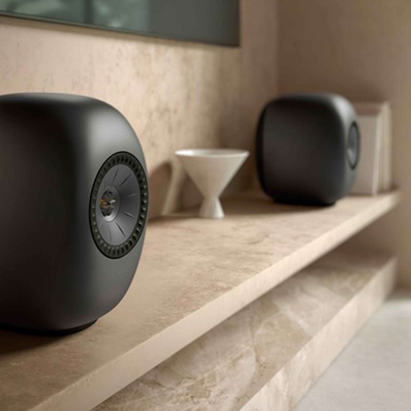 KEF Launch LS Luxe Wireless Flagship episode artwork