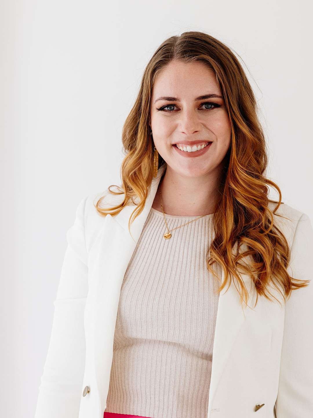 Stefanie Valakas APD