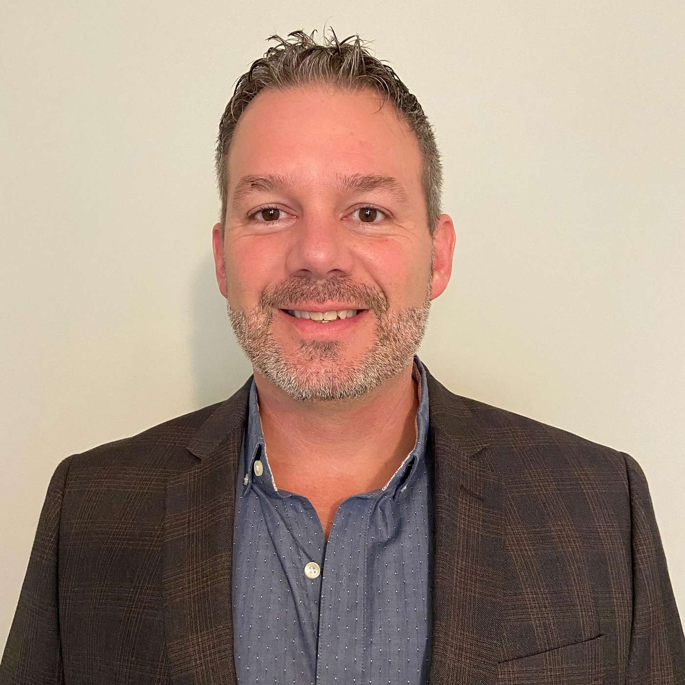 #14 - The Highs and Lows of Launching a Telemedicine Startup with Dr. Christopher Carleo