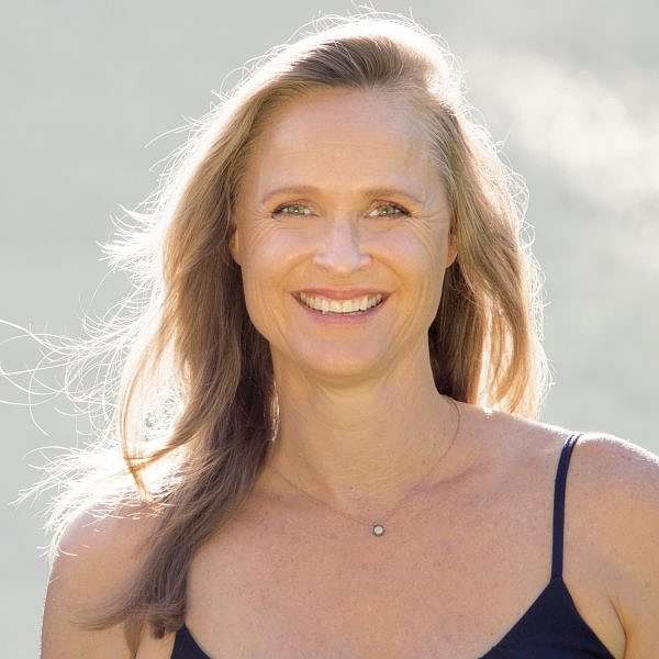 Dr. Cari Schaefer