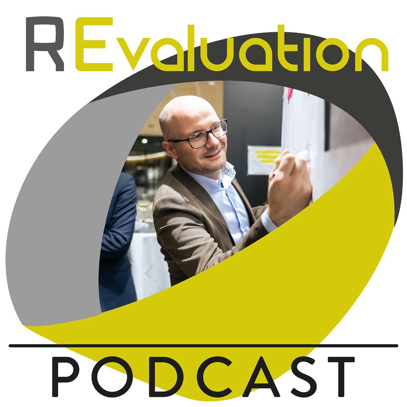Folge 38 - "Die Verwaltung in Österreich beschäftigt sich nicht gerne (wissenschaftlich) mit sich selbst", meint Mario Steyer