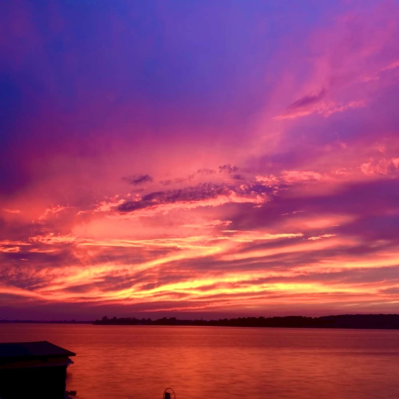 Nearest And Dearest Podcast - Bridging Family Dynamics