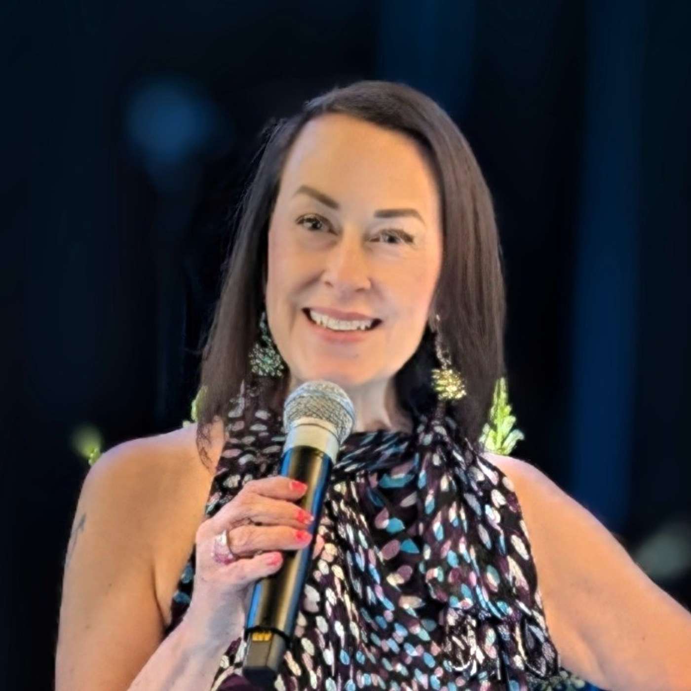 From Nonprofit Executive to Online Advisor: Vasheti’s Reinvention Story