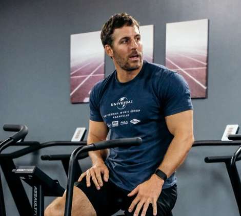 Augie Christian (HealthyDadFit)