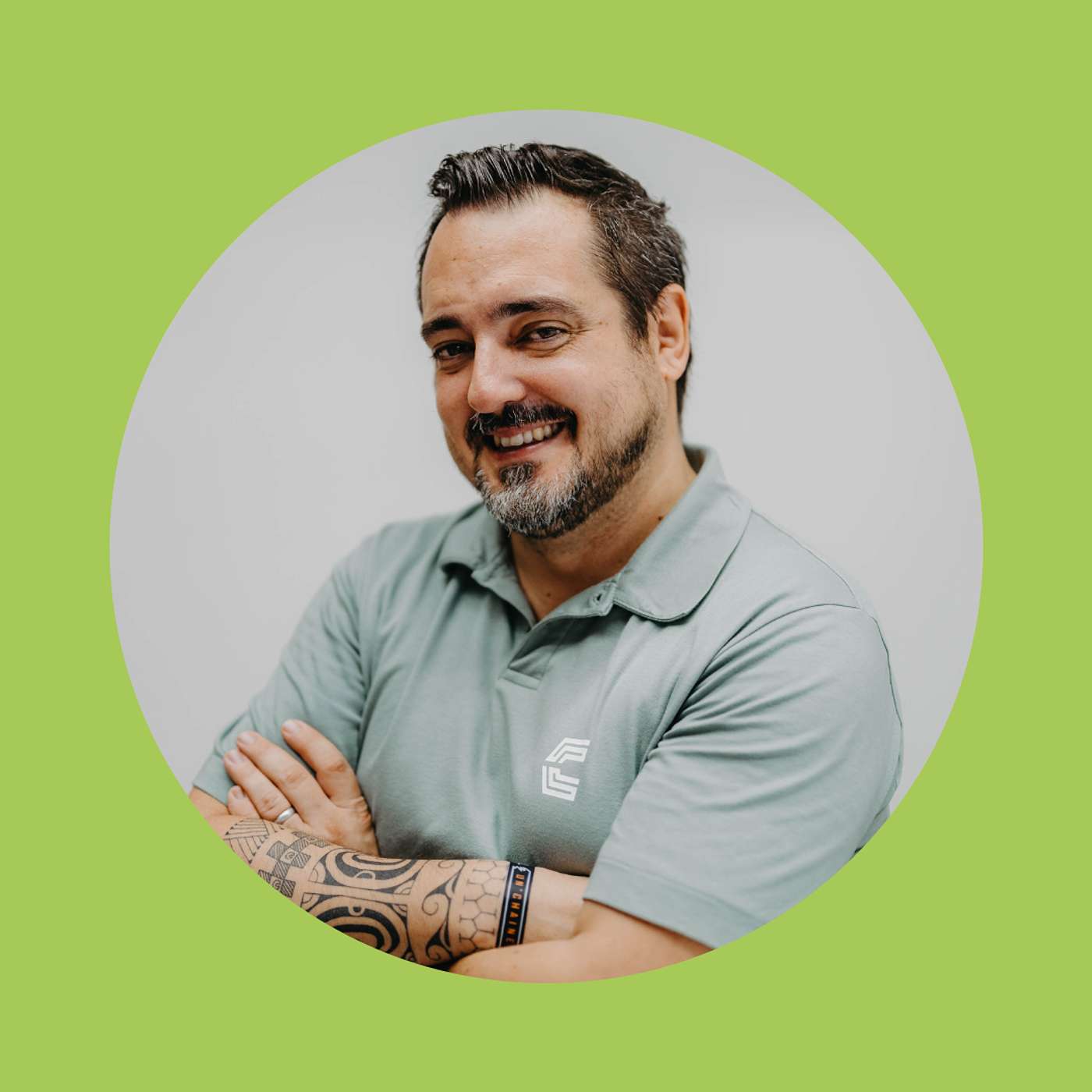 Co-Founder, CEO and CTO at Chain4Travel, Pablo Castillo | The Leadership Lab | Episode 48