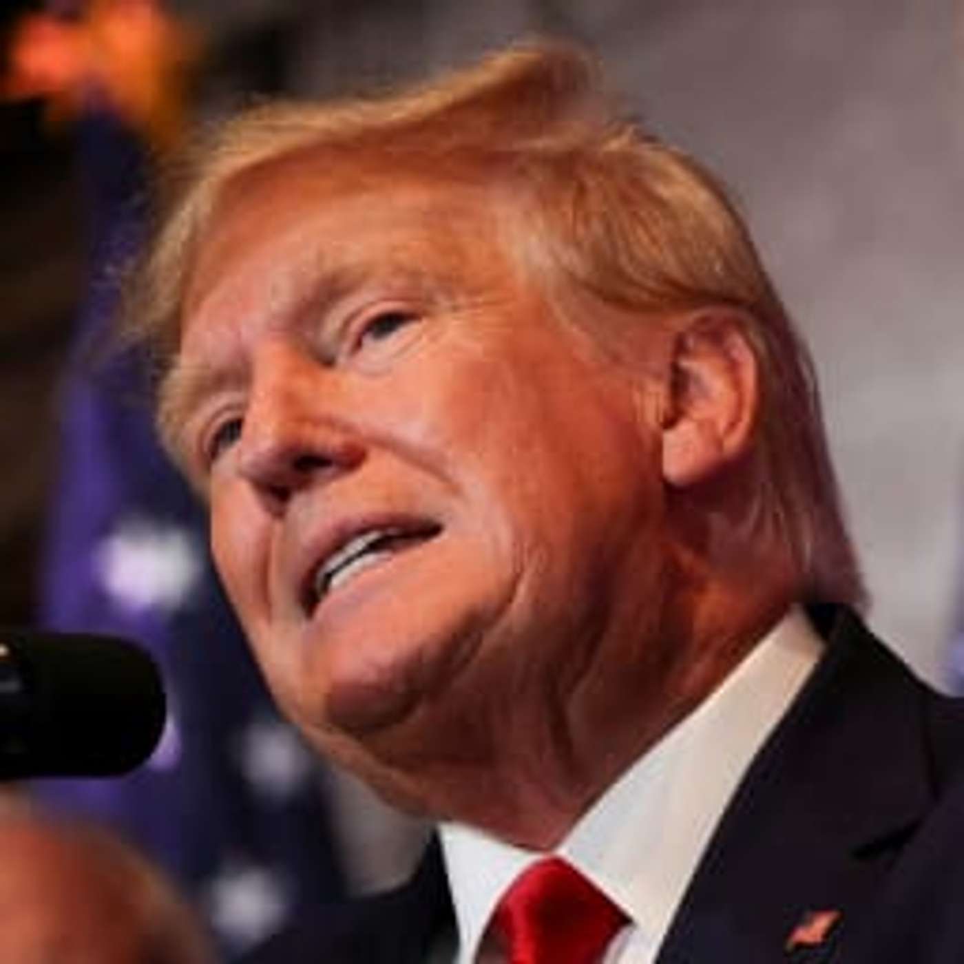 ليلة القبض على دونالد ترامب | ستورمي دانيلز: هل تتسبب ممثلة إباحية في سابقة تاريخية؟ | بودكاست دقائق