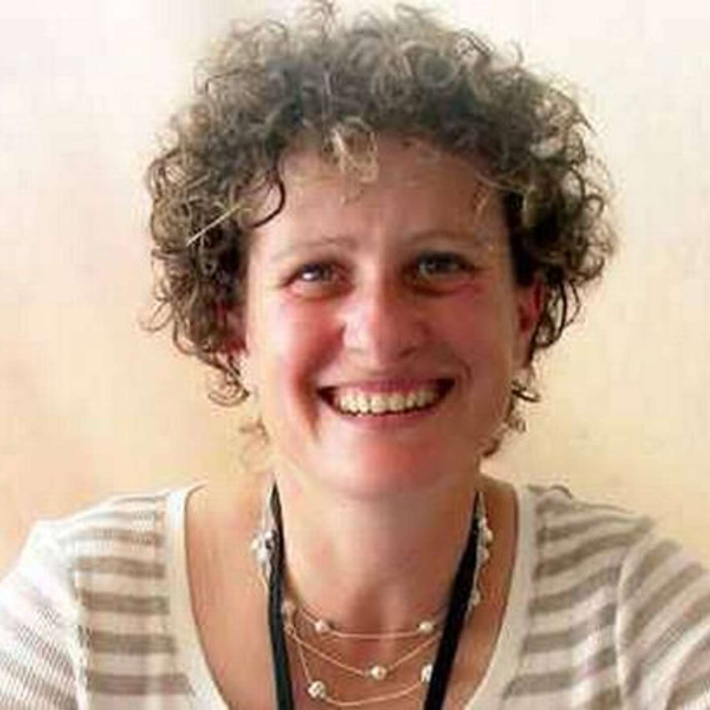 Liz Kessler talks about When the World Was Ours