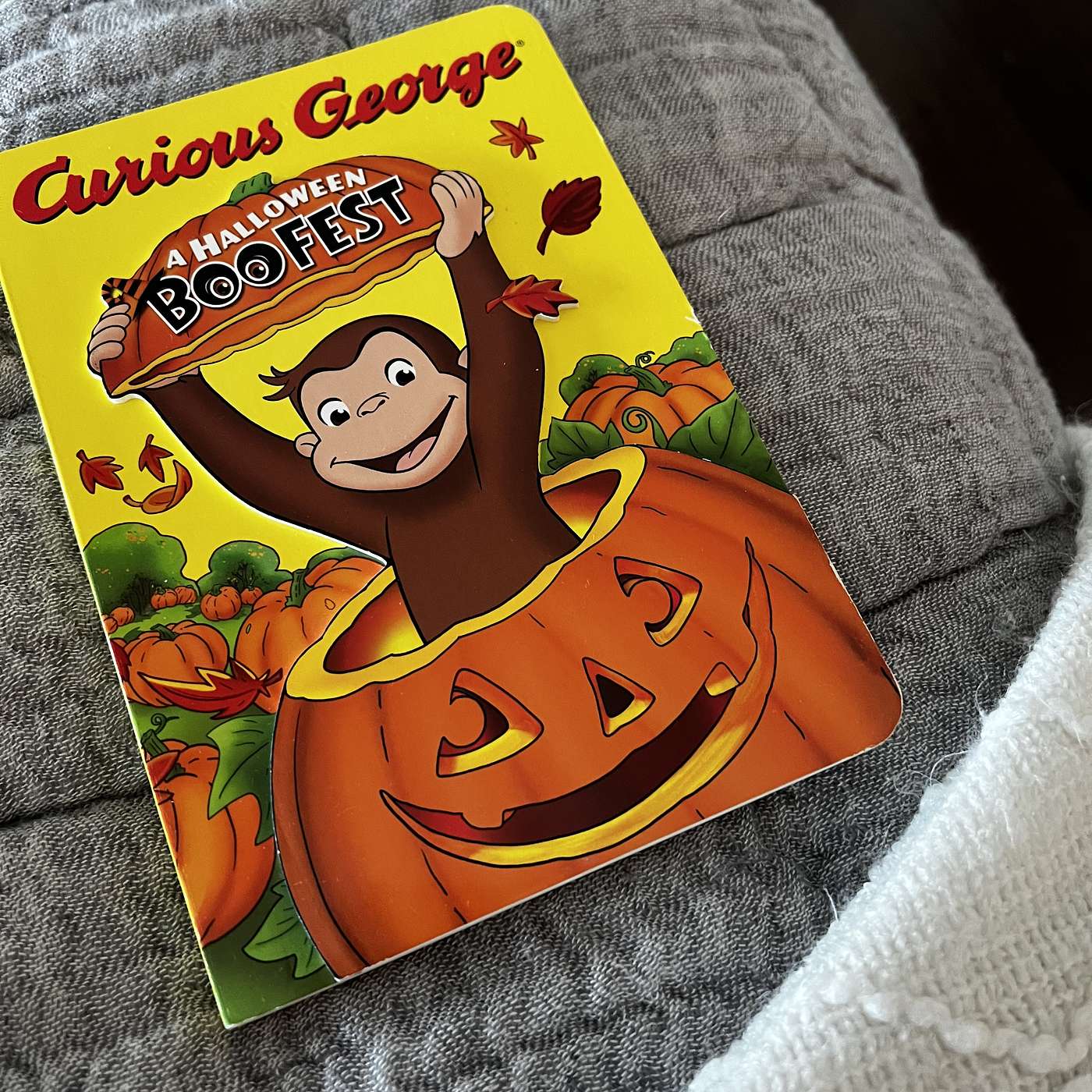 Curious George A Halloween Boofest episode artwork