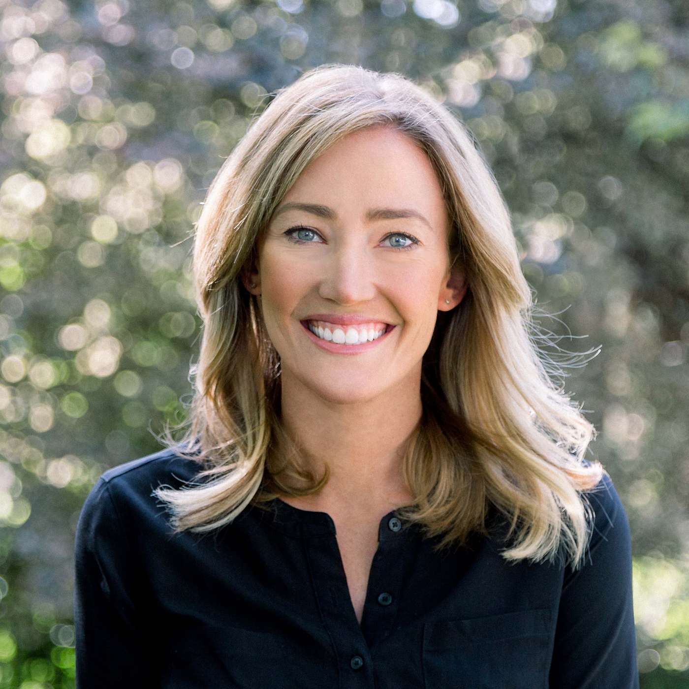 Danielle Brossart: Solo Traveler & Entrepreneur