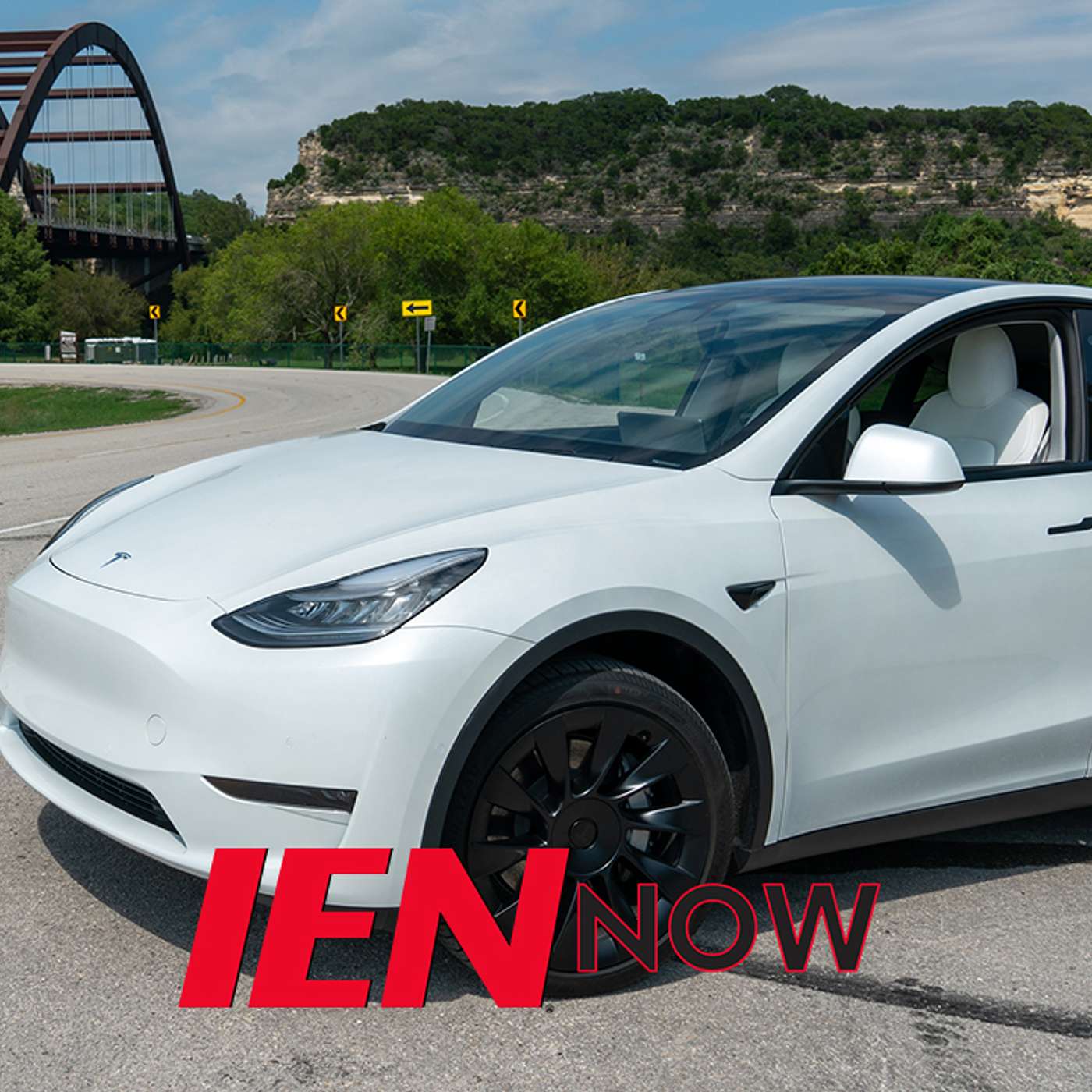 Man Escapes Burning Tesla After Electronic Shutdown
