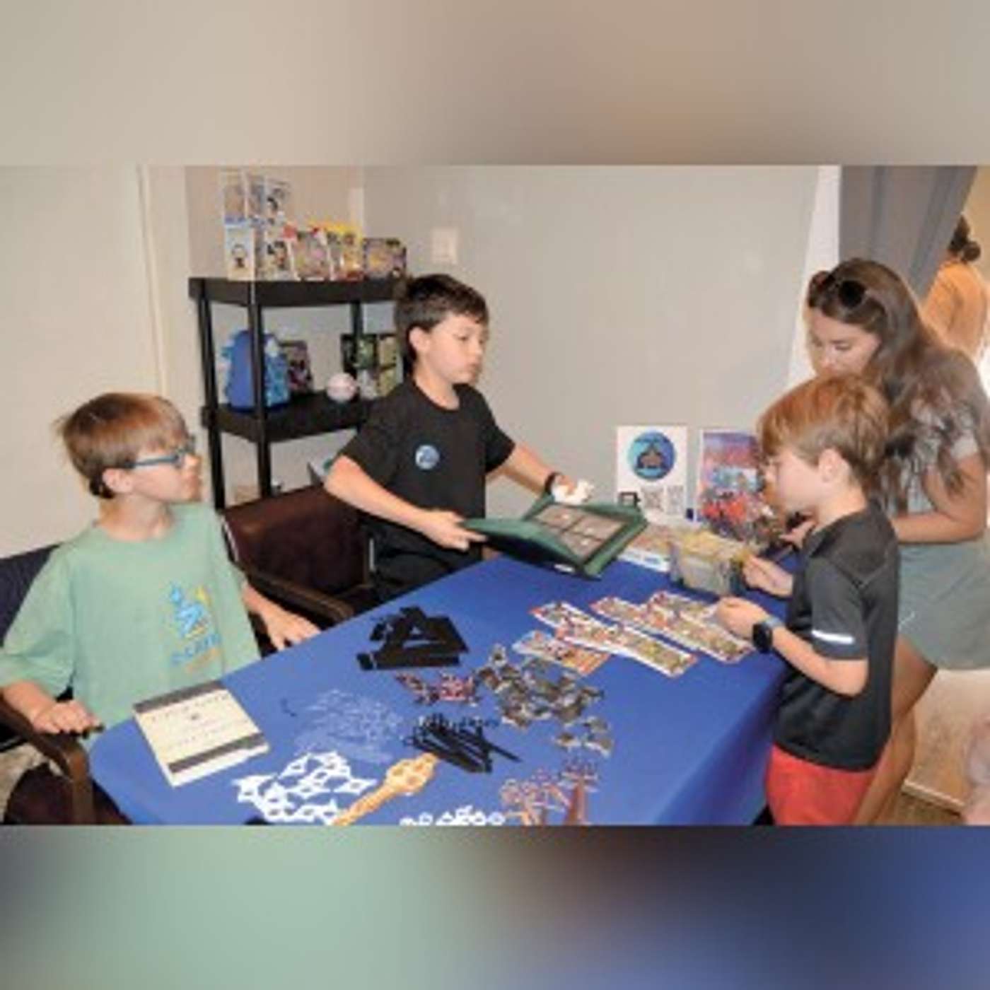 Young entrepreneurs set up shop at book store episode artwork