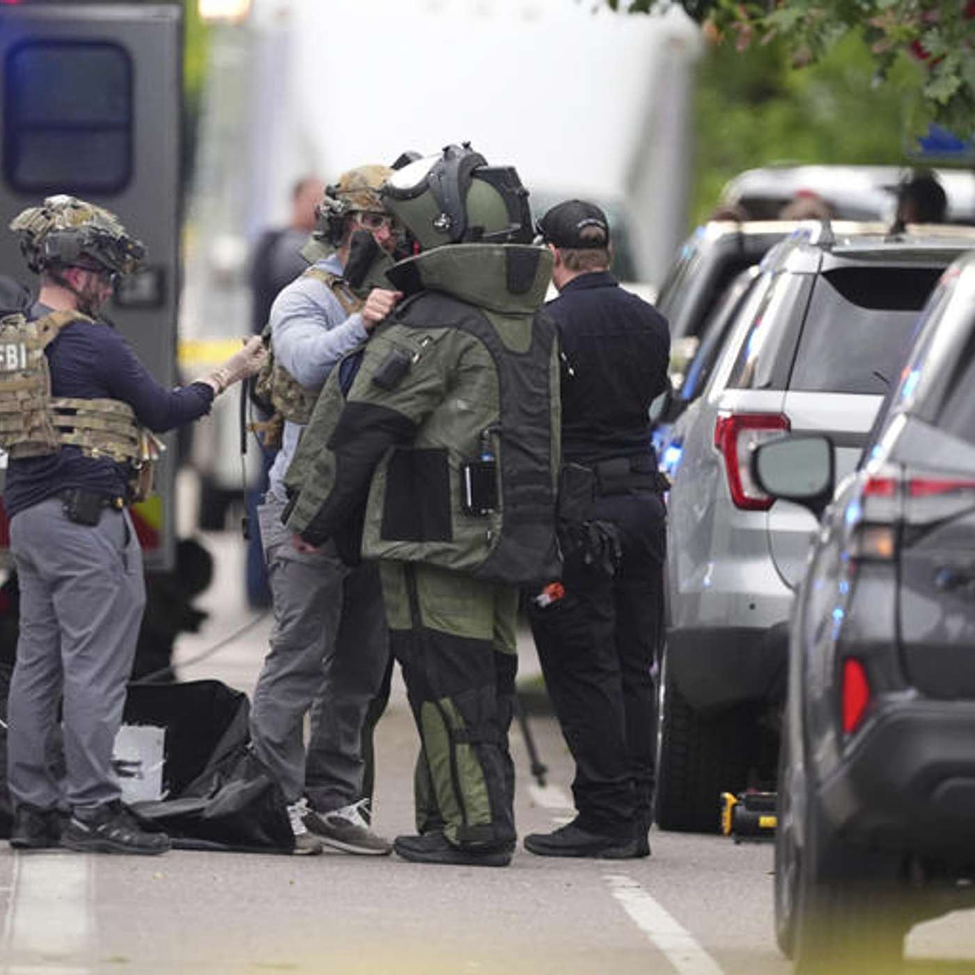 FBI says 8 injured in Colorado attack by man with makeshift flamethrower who yelled 'Free Palestine' episode artwork