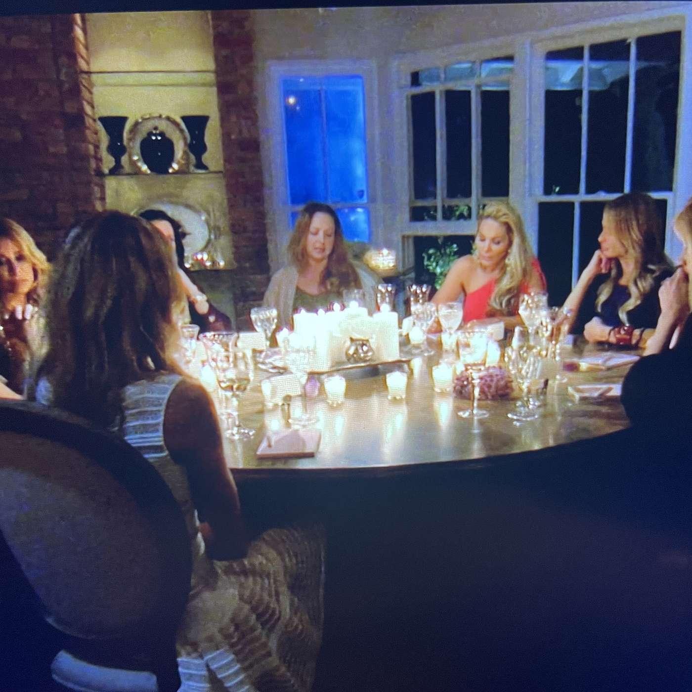 RHOBH S2, E10: Seance And Secrets episode artwork