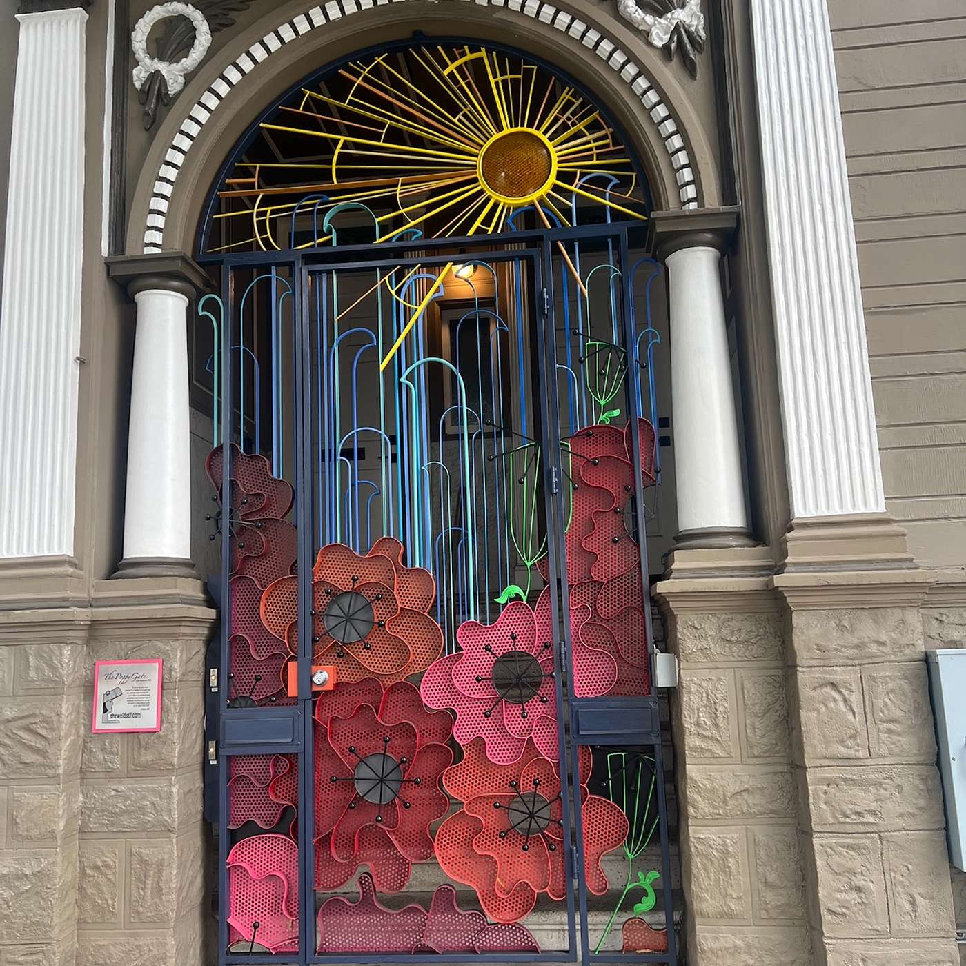 Episode 82: The Prettiest Gate I've Ever Seen