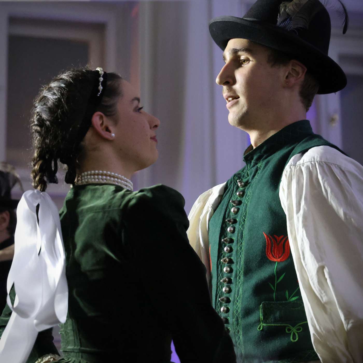 ,,Az identitásunk részévé vált a tánc" Beszélgetés a Frakció Társulattal ,,Az identitásunk részévé vált a tánc" Beszélgetés a Frakció Társulattal