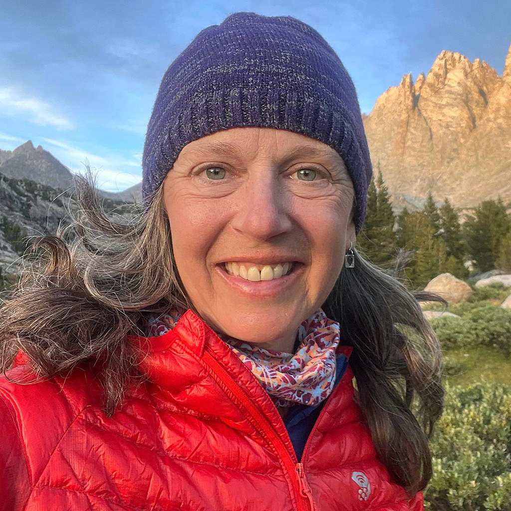 Alison Young (Blissful Hiker)