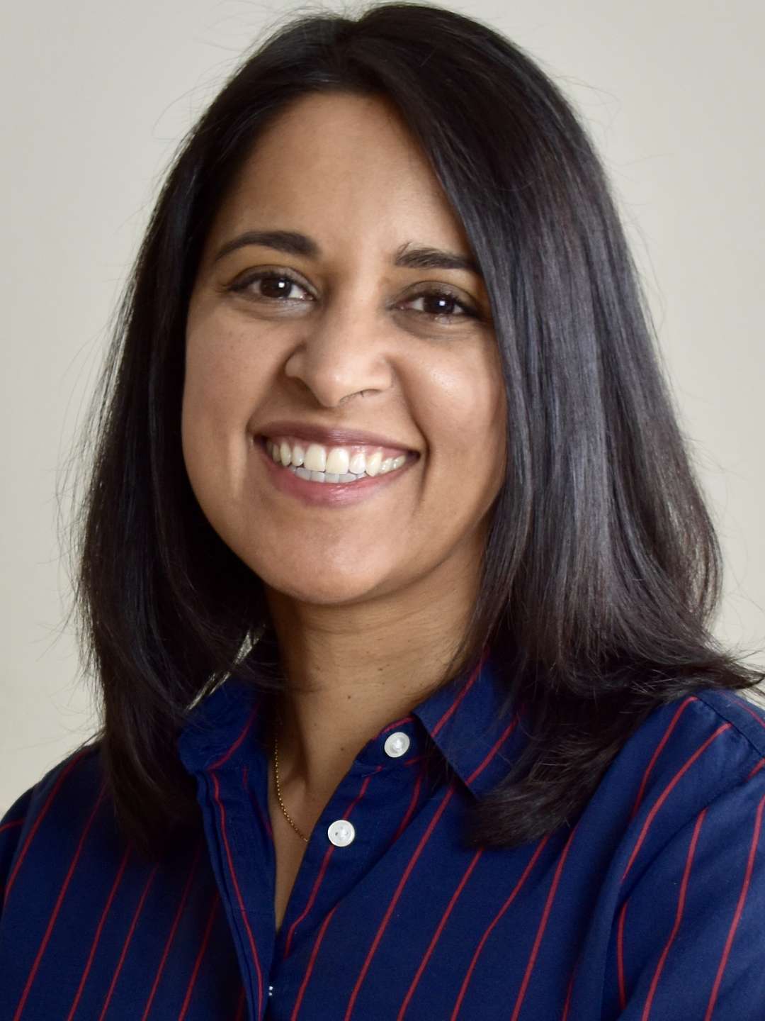 Zeenat Siman Home Organizer