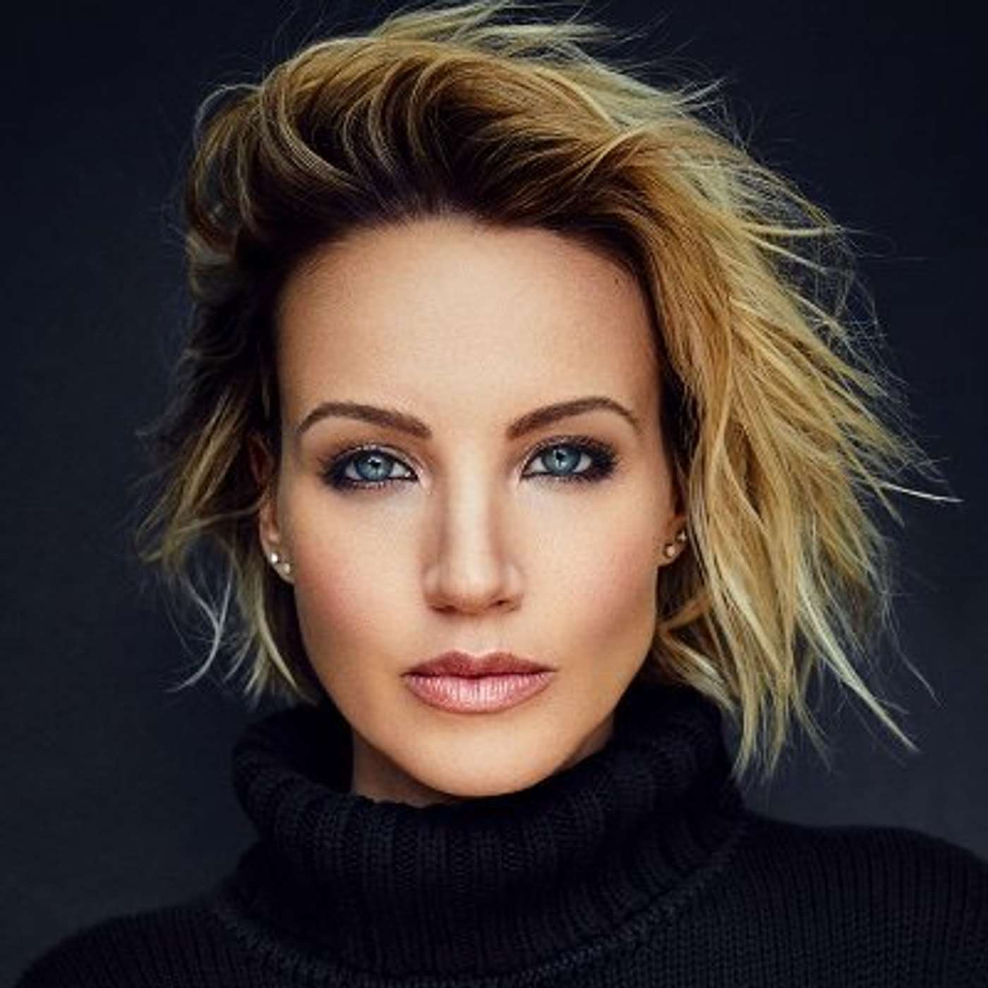 E28: Addicted to Sex:  Brianne Davis - Author of the book Secret Life of a Hollywood Sex & Love Addict episode artwork