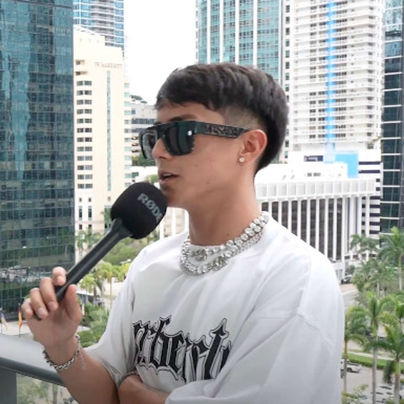 Entrevista a Yng Lvcas: "No pensaba hacer el remix de 'La Bebe', pero me lo pidió Peso" episode artwork