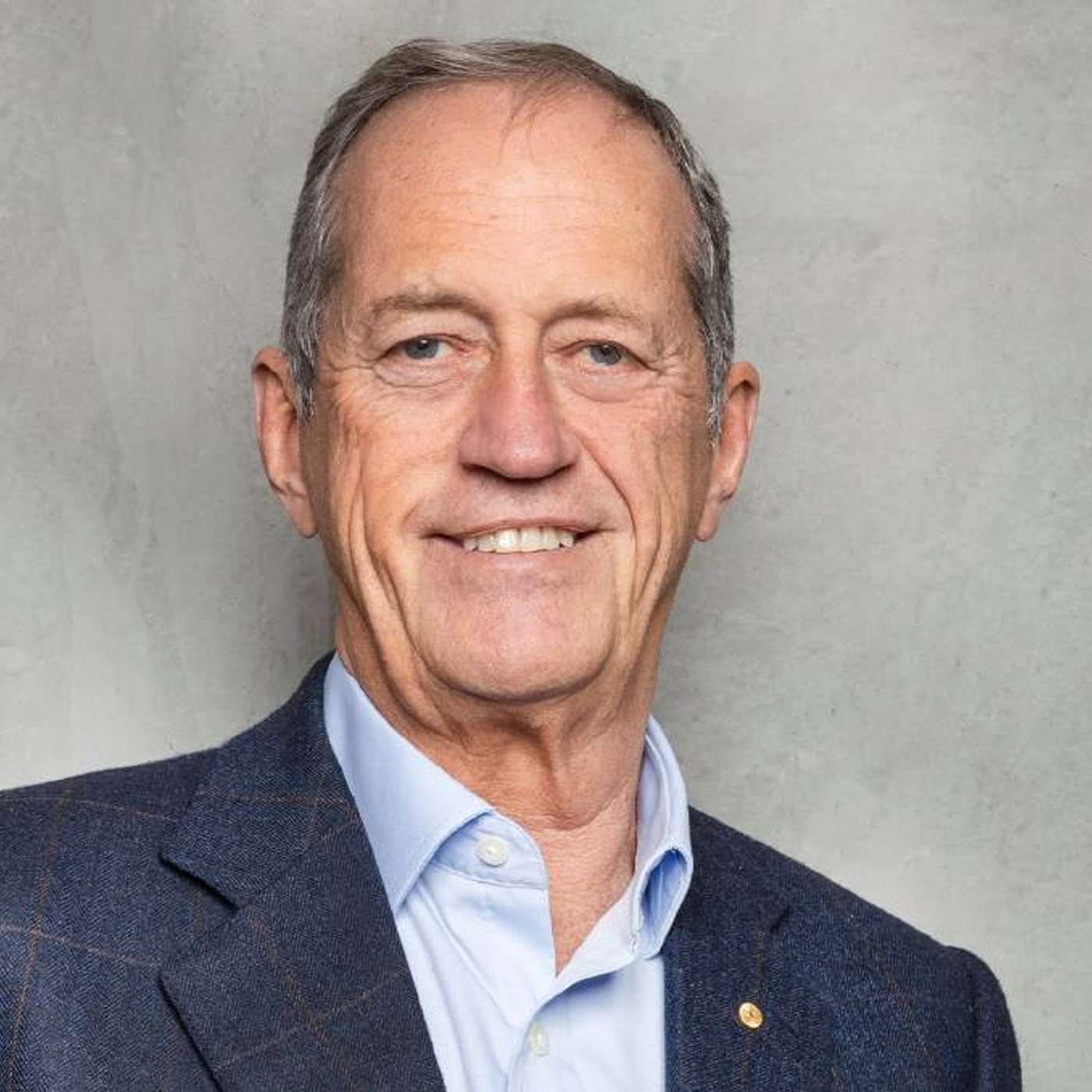 Sports Medicine and the Power of the Low-Carb Diet with Dr. Peter Brukner! 518