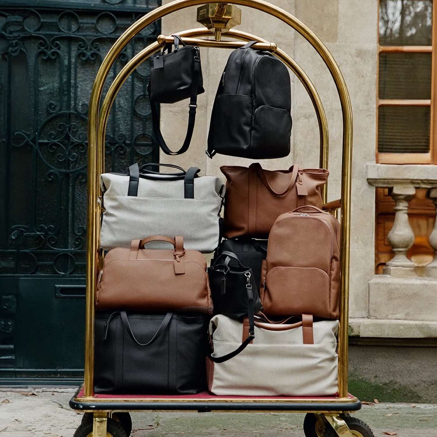 PLATE & PONDER: Empty-Nesting with Jen & Chris Fenton