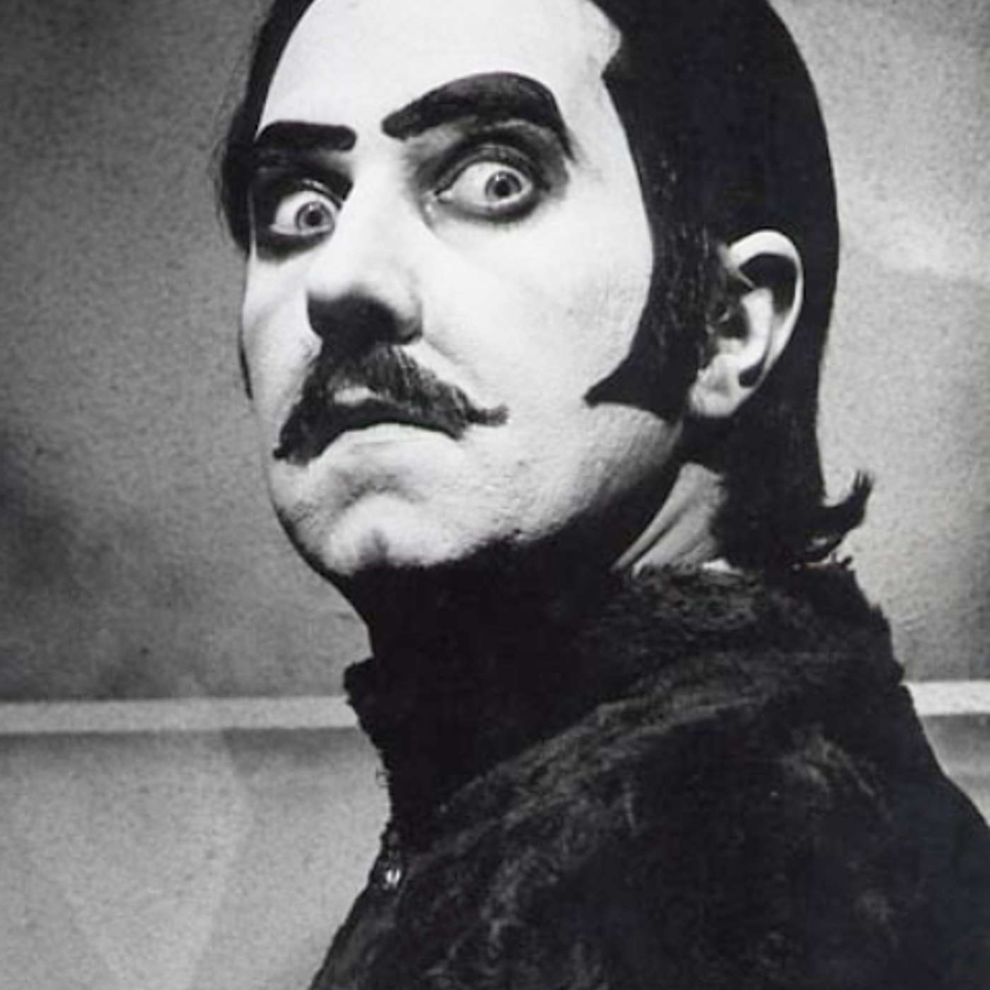 Season 9 Episode 5-Dick Dyszel- WDCA's "Captain 20", Horror Host "Count Gore De Vol" episode artwork